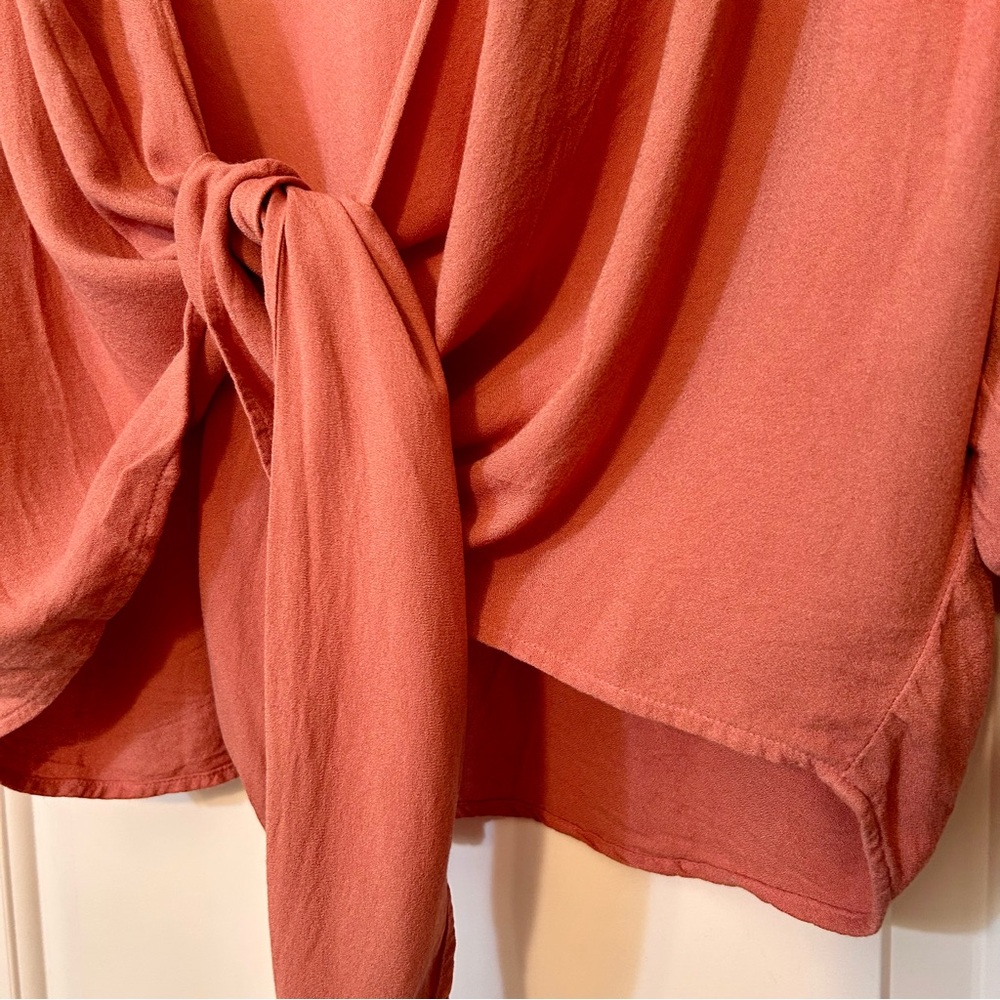 young fabulous and broke carmen ombre tie front balloon sleeve cardigan medium - Picture 2 of 9